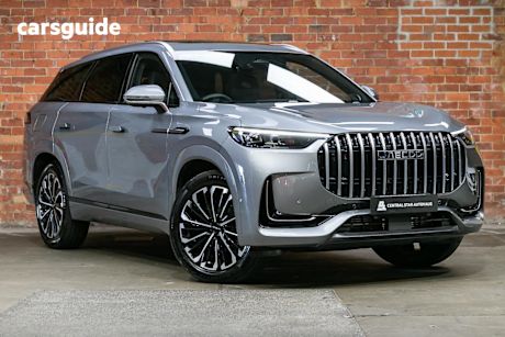 Silver 2025 Jaecoo J8 Wagon Ridge