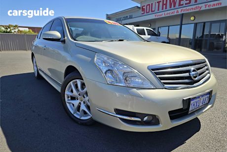 Gold 2009 Nissan Maxima Sedan 350 Ti