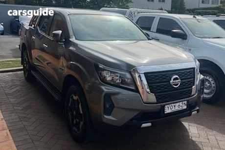 Grey 2023 Nissan Navara Dual Cab Pick-up St-X (4X2) Leather/Sunroof