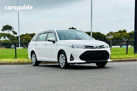 White 2020 Toyota Corolla SUV HYBRID EX
