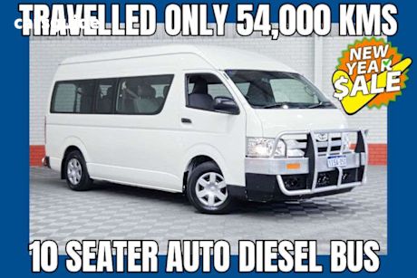 White 2019 Toyota HiAce Bus Commuter (12 Seats)