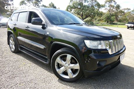 Grey 2012 Jeep Grand Cherokee Wagon Laredo (4X4)