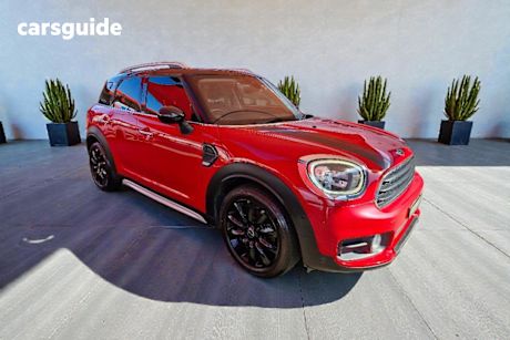 Red 2017 Mini Countryman Wagon Cooper