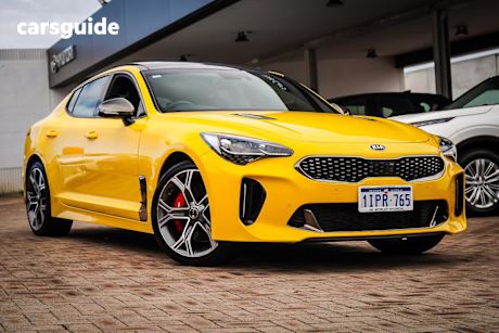 Yellow 2018 Kia Stinger Sedan Gt (Black Leather)