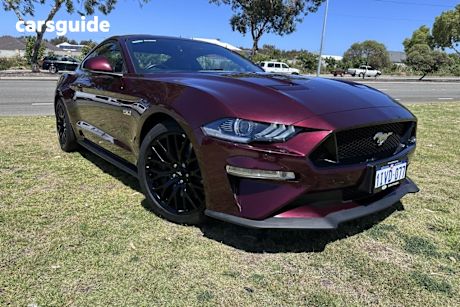 Red 2017 Ford Mustang Coupe Fastback Gt 5.0 V8