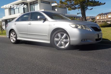 Silver 2008 Toyota Camry Sedan Sportivo