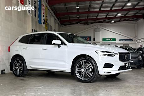 White 2020 Volvo XC60 Wagon T5 Momentum (Awd)