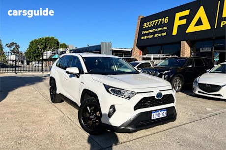 White 2022 Toyota RAV4 Wagon Gx (Awd) Hybrid