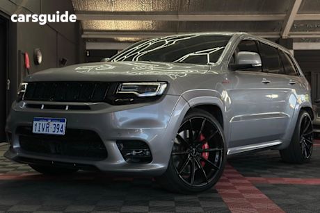 Silver 2014 Jeep Grand Cherokee Wagon Srt 8 (4X4)