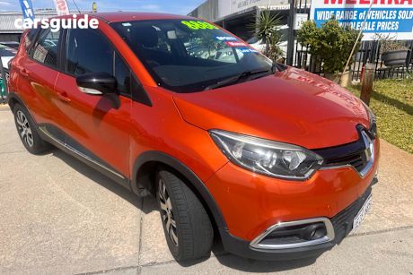 Orange 2016 Renault Captur Wagon Expression