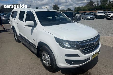 White 2017 Holden Colorado Crew Cab Pickup Ls (4X4)
