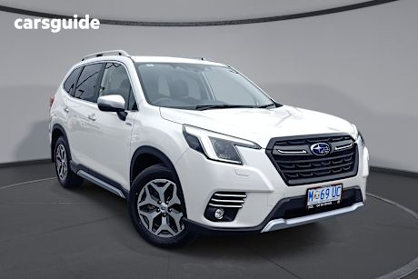 White 2022 Subaru Forester Wagon Hybrid L (Awd)