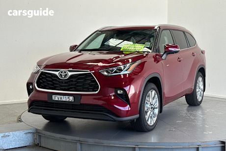 Red 2025 Toyota Kluger Wagon Grande Hybrid Awd