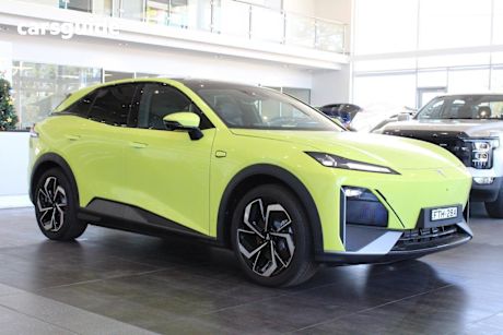 Yellow 2024 Deepal S07 Wagon Rwd