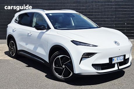 White 2025 MG MGS5 EV Wagon Essence 62