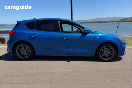 Blue 2019 Ford Focus Hatchback St-Line