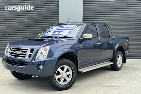Blue 2009 Isuzu D-MAX Crew Cab Utility Ls-M (4X4)