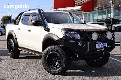 White 2020 Nissan Navara Dual Cab Pick-up N-Trek Warrior (4X4)