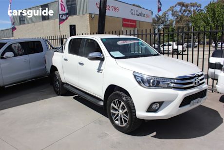White 2018 Toyota Hilux Dual Cab Utility Sr5 (4X4)