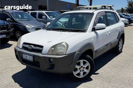 White 2005 Hyundai Tucson Wagon Elite