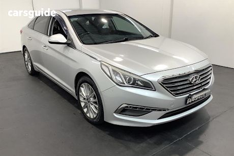 Silver 2015 Hyundai Sonata Sedan Active