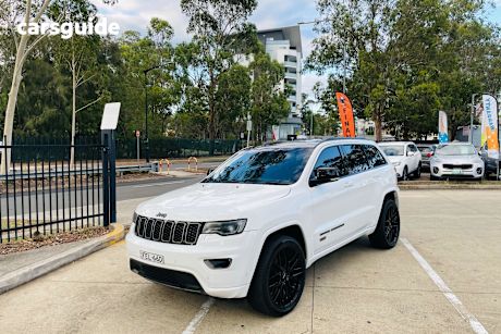 White 2016 Jeep Grand Cherokee Wagon Limited (4X4)