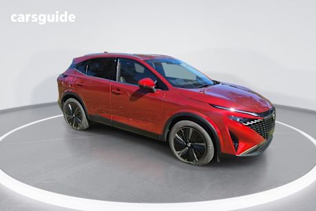 Red 2024 Nissan Qashqai Wagon Ti