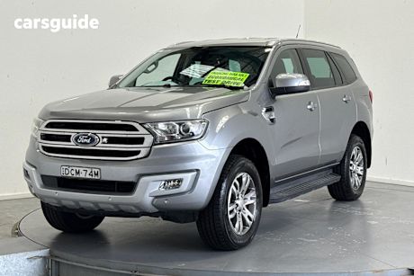 Silver 2015 Ford Everest Wagon Trend