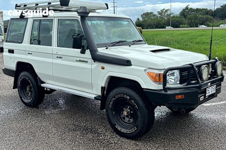White 2016 Toyota Landcruiser Wagon Workmate (4X4)