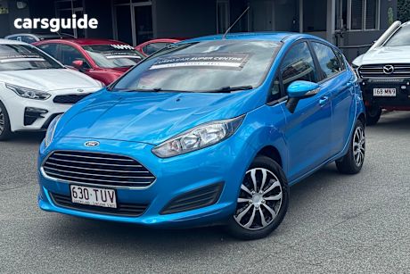 Blue 2014 Ford Fiesta Hatchback Ambiente