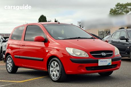 Red 2009 Hyundai Getz Hatchback S