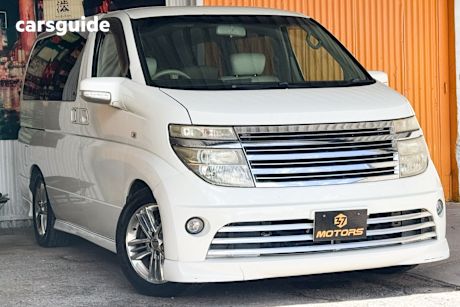 White 2003 Nissan Elgrand Wagon