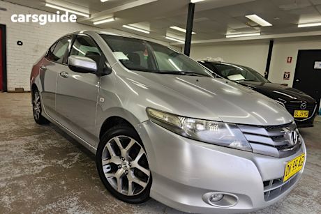 Silver 2009 Honda City Sedan Vti-L