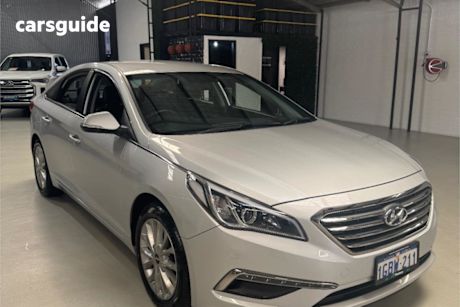Silver 2016 Hyundai Sonata Sedan Active