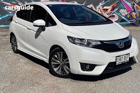 White 2014 Honda Jazz Hatchback Vti-S