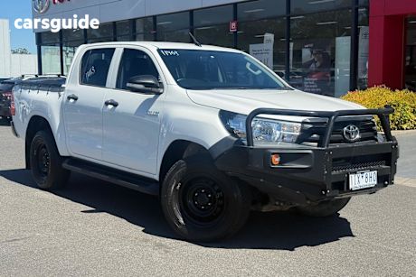 White 2016 Toyota Hilux Dual Cab Utility Workmate (4X4)