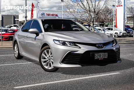 Silver 2022 Toyota Camry Sedan Ascent