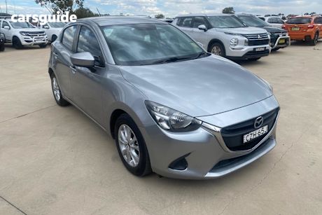 Silver 2014 Mazda 2 Hatchback Maxx