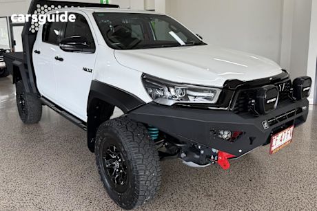 White 2023 Toyota Hilux Double Cab Pick Up Gr-Sport Two-Tone (4X4)