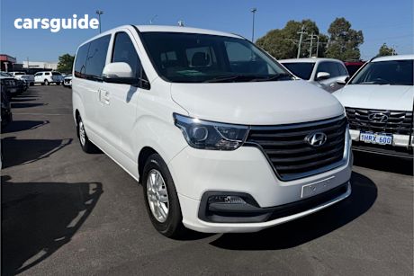 White 2019 Hyundai Imax Wagon Active