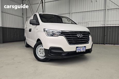 White 2018 Hyundai Iload Van 3S Liftback