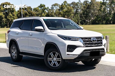White 2023 Toyota Fortuner SUV GXL