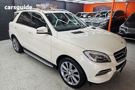 White 2013 Mercedes-Benz ML350 Wagon Cdi Bluetec (4X4)