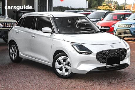 White 2025 Suzuki Swift Hatchback Hybrid Plus
