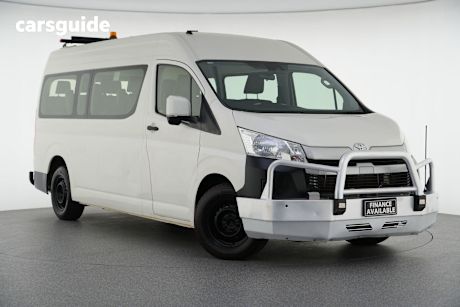 White 2020 Toyota HiAce Bus Commuter (12 Seats)