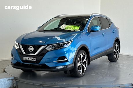Blue 2018 Nissan Qashqai Wagon Ti