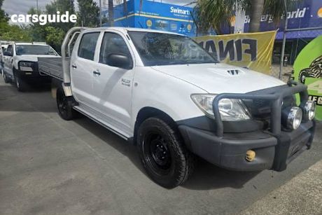 White 2009 Toyota Hilux Dual Cab Chassis Sr (4X4)