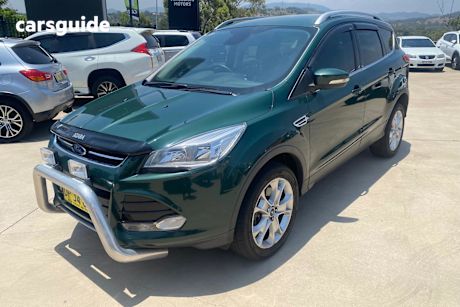Green 2015 Ford Kuga Wagon Trend (Awd)