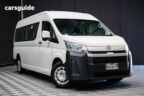 White 2019 Toyota HiAce Bus Commuter (12 Seats)