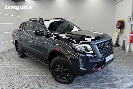 Black 2022 Nissan Navara Dual Cab Pick-up Pro-4X (4X4)